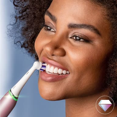Oral-B iO Radiant White tandbørstehoveder 415671 (2 stk.)