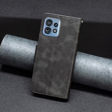 SKALO Motorola Edge 40 Pro 5G Flip Cover m. pung i PU-læder - Sort