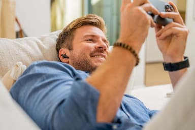 Poly Voyager Free 60 høretelefoner