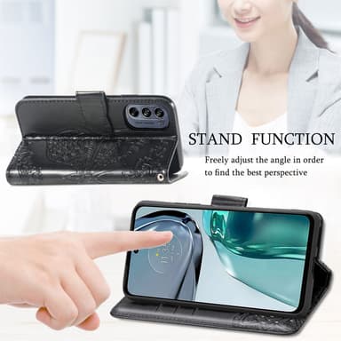 SKALO Motorola Moto G62 5G Mandala Butterfly Flip Cover - Grå