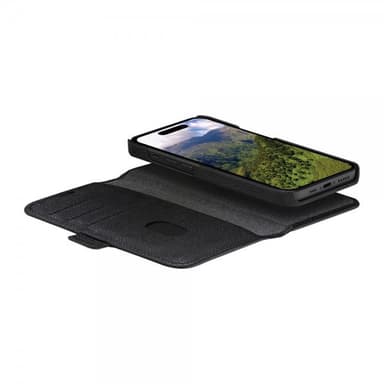 dbramante1928 iPhone 15 Etui New York Night Black