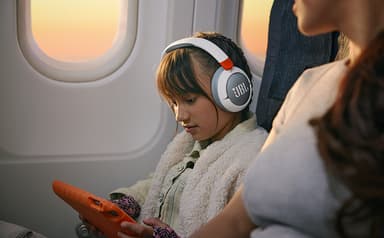 JBL Junior 470NC trådløse over-ear høretelefoner (hvid)
