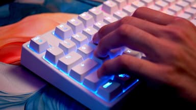 Cherry Xtrfy K4V2 gaming-tastatur