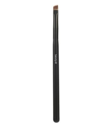 Beauty UK No. 11 Short Angled Brush